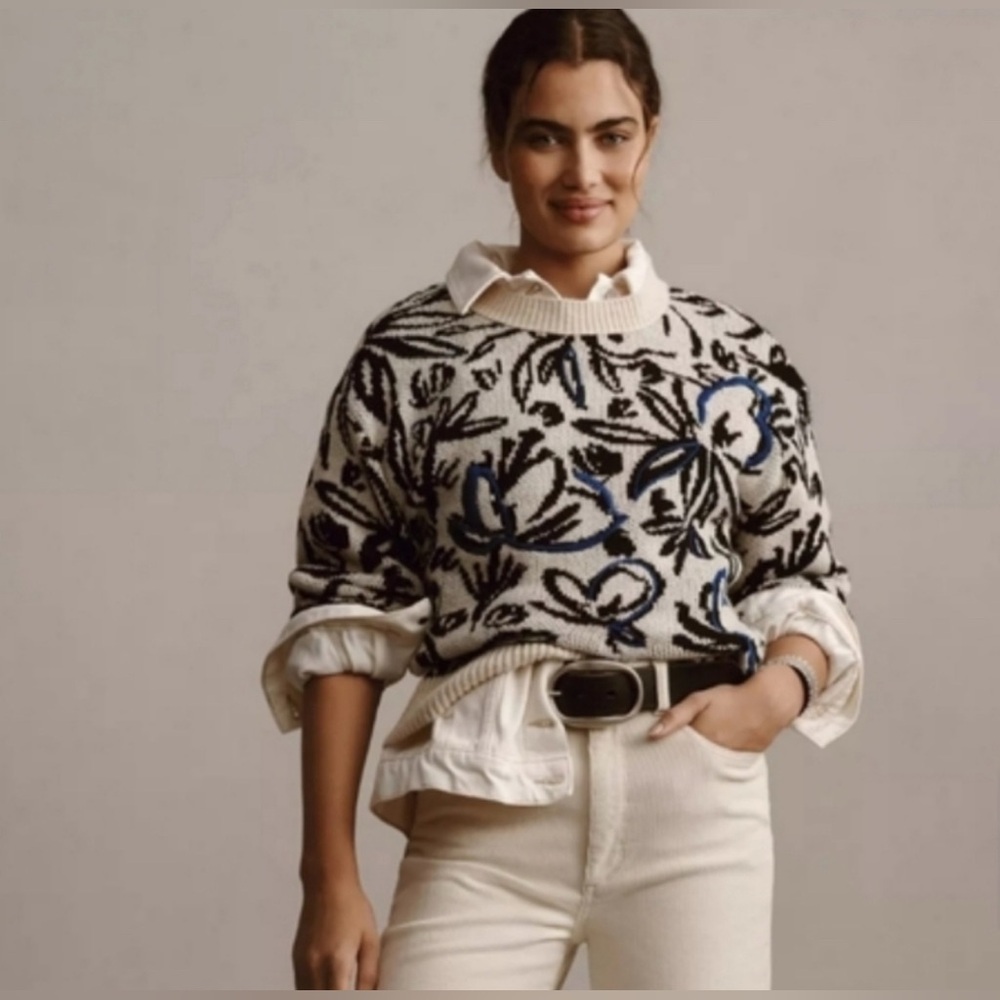 ANTHROPOLOGIE - Floral Pop Embroided Sweater